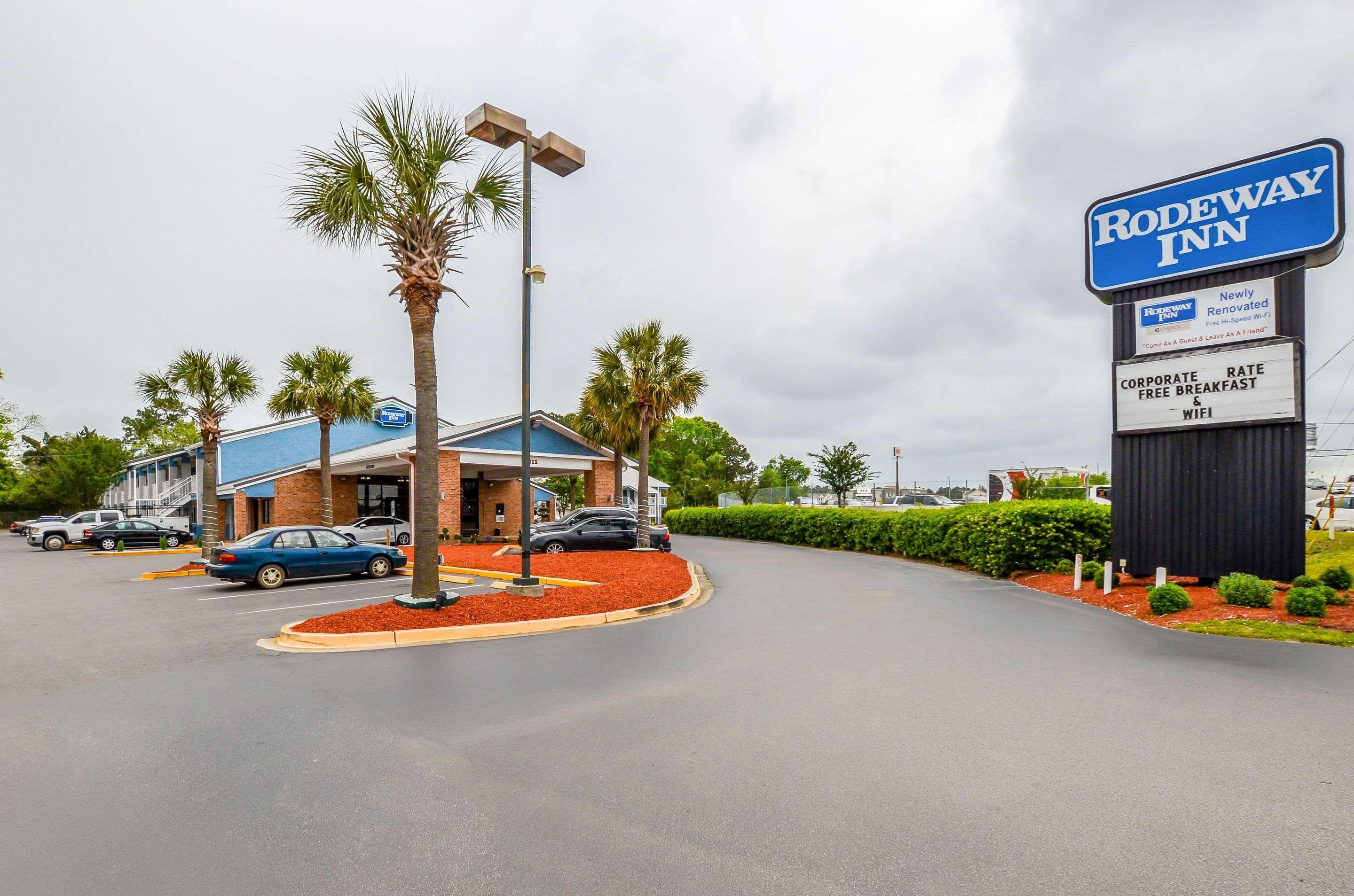 Rodeway Inn North Charleston - Ashley Phosphate Bagian luar foto